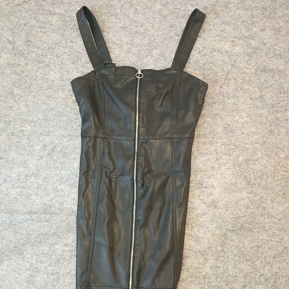 LOVE TREE Biker Look Faux Leather Mini Dress Medium. Condition is Pre-own - Picture 1 of 8